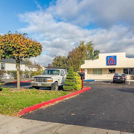 Motel 6-Portland, Or - 그레셤 외부 사진