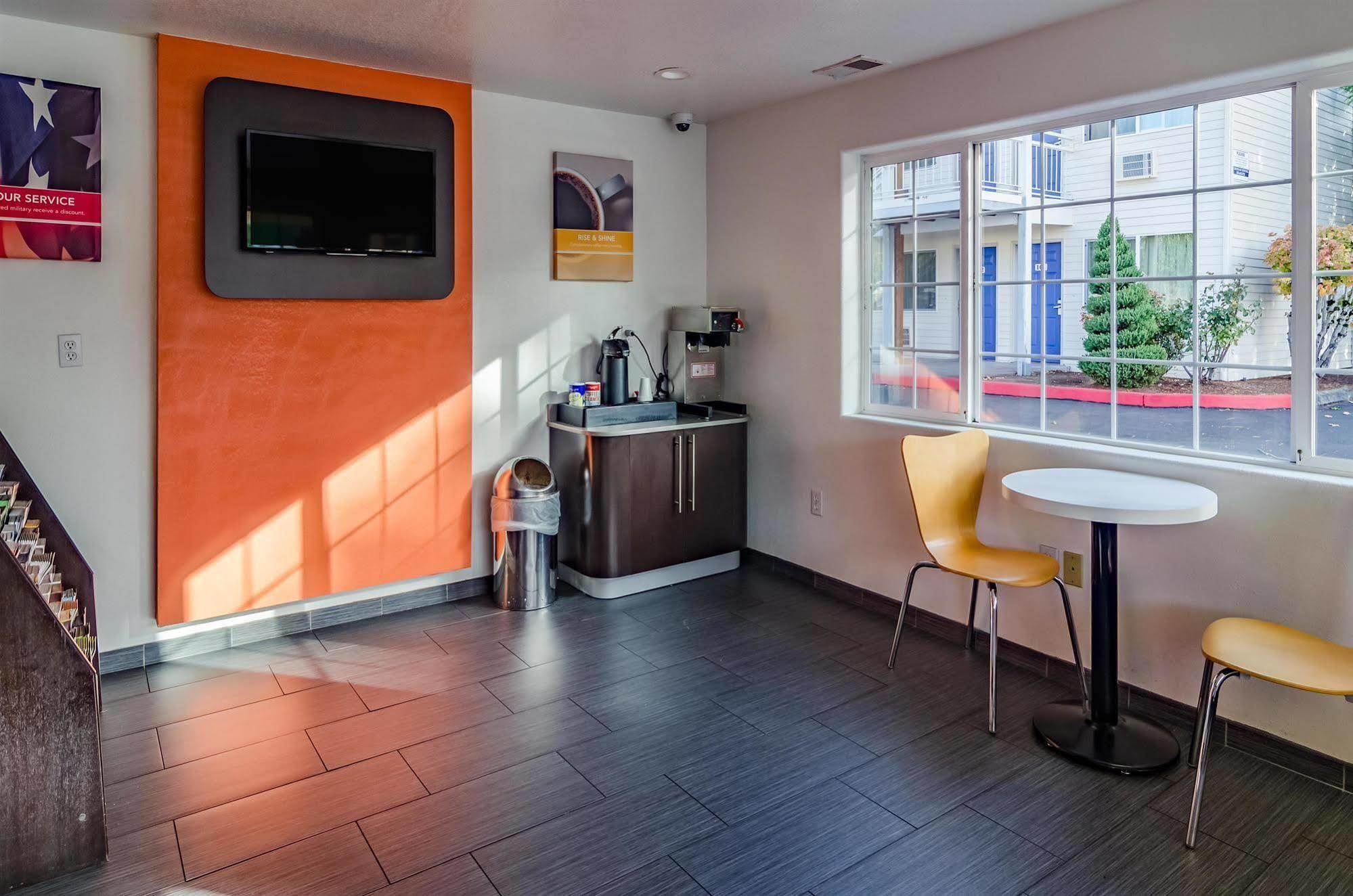 Motel 6-Portland, Or - 그레셤 외부 사진