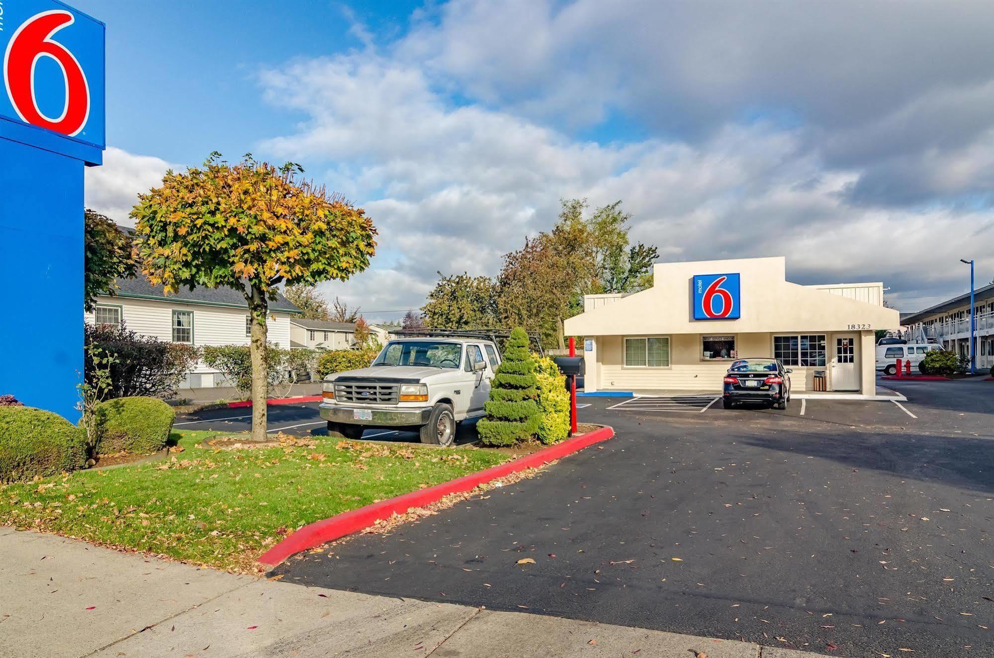 Motel 6-Portland, Or - 그레셤 외부 사진